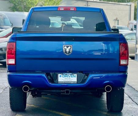 2016 RAM 1500 ST