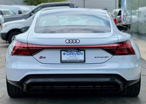 Suzuka Gray Metallic 2022 Audi RS e-tron GT quattro