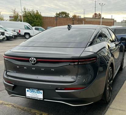 2024 Toyota Crown Platinum AWD