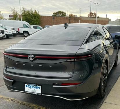 2024 Toyota Crown Platinum AWD
