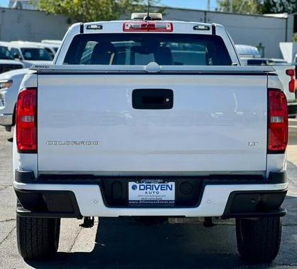 Summit White 2021 Chevrolet Colorado LT