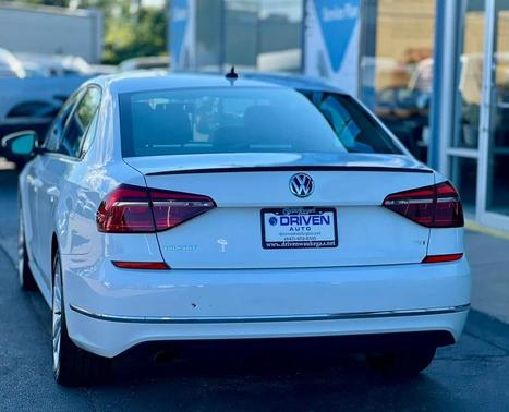 Pure White 2019 Volkswagen Passat 2.0T Wolfsburg Edition Automatic