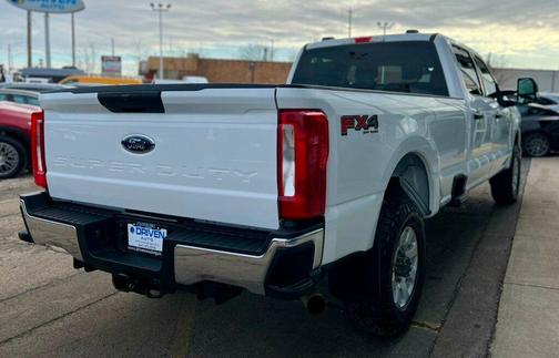 2024 Ford F-350 SUPER DUTY