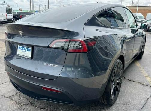 2022 Tesla Model Y Performance AWD