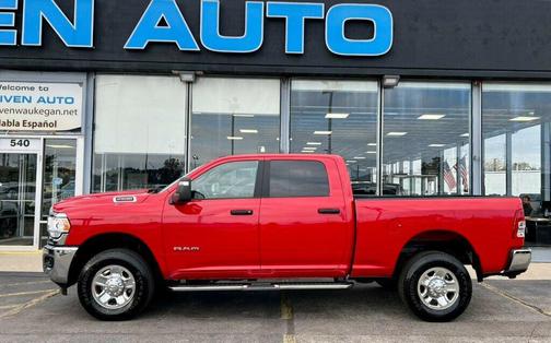 2024 RAM 2500 Big Horn 4x4 Crew Cab 6'4' Box
