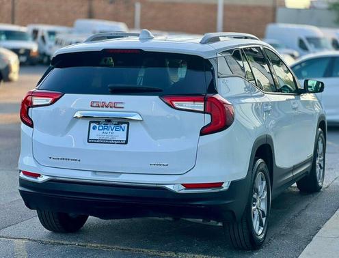 2024 GMC Terrain SLT