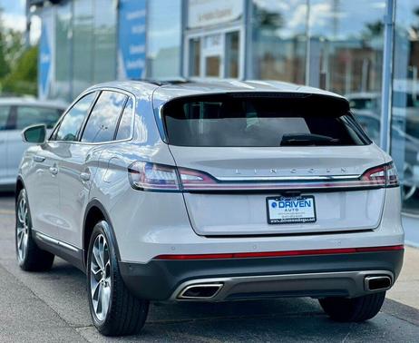 2022 Lincoln Nautilus Reserve FWD
