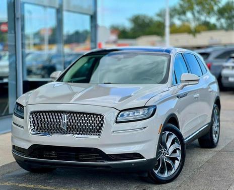 2022 Lincoln Nautilus Reserve FWD