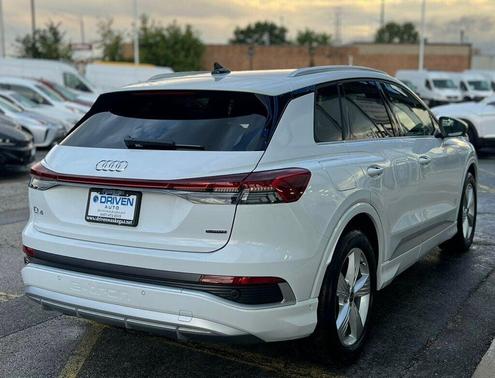 2024 Audi Q4 e-tron Prestige 55 quattro