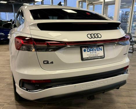 2024 Audi Q4 e-tron Sportback Premium Plus 55 quattro