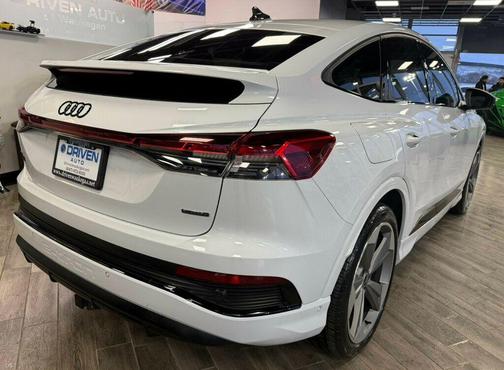 2024 Audi Q4 e-tron Sportback Premium Plus 55 quattro