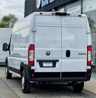 Bright White Clearcoat 2025 RAM ProMaster 2500 Base