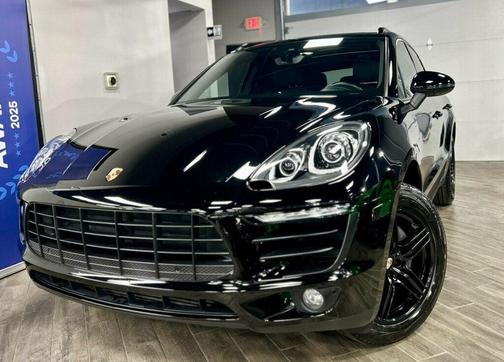 2018 Porsche Macan 
