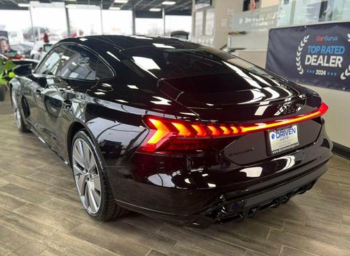 2022 Audi e-tron GT Prestige