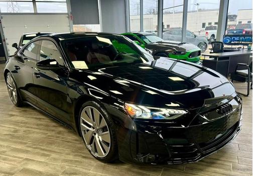 2022 Audi e-tron GT Prestige