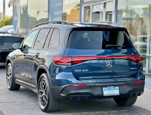 2022 Mercedes-Benz EQB 300 4MATIC