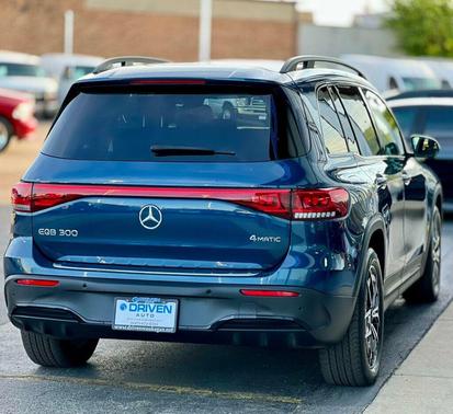 2022 Mercedes-Benz EQB 300 4MATIC