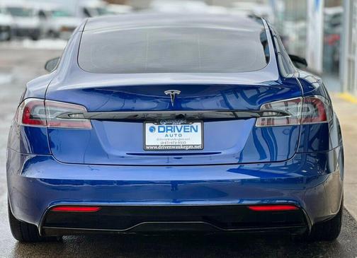 2021 Tesla Model S Long Range