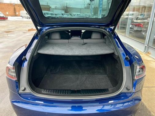 2021 Tesla Model S Long Range