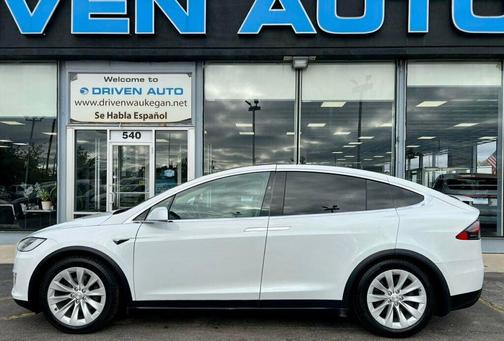 2017 Tesla Model X 75D AWD