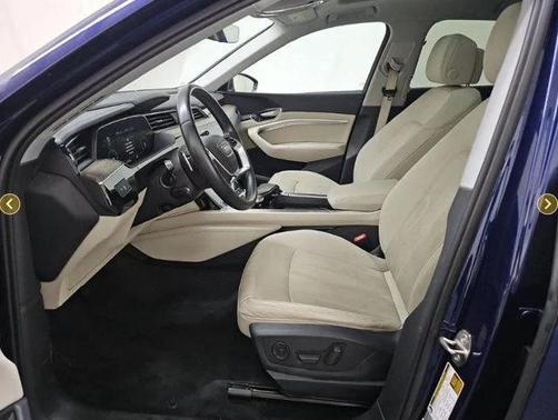 2021 Audi e-tron Premium