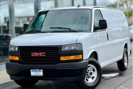 2018 GMC Savana 3500 RWD 3500 135'