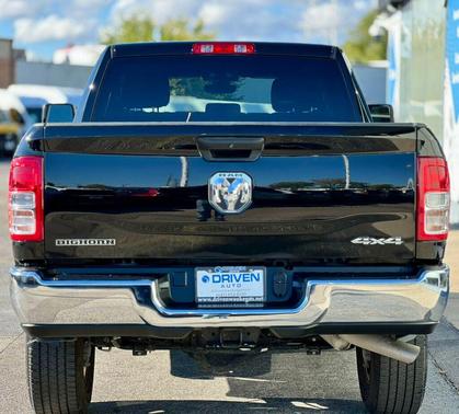 2024 RAM 2500 Big Horn 4x4 Crew Cab 6'4' Box