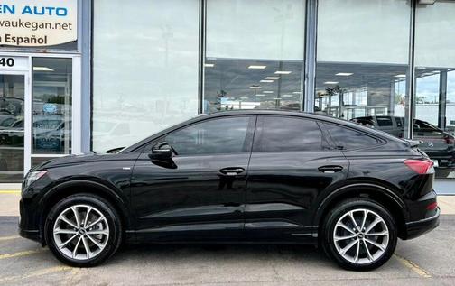 Mythos Black Metallic 2022 Audi Q4 e-tron Sportback Prestige 50 quattro