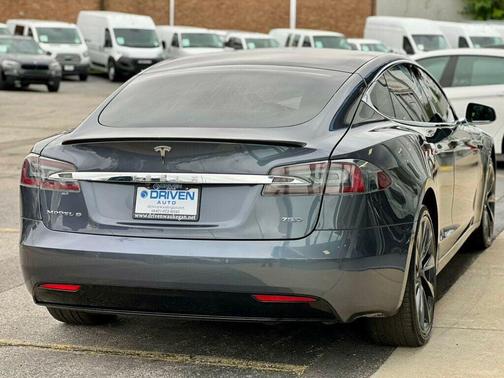 2018 Tesla Model S 75D