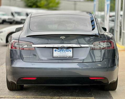 2018 Tesla Model S 75D