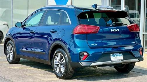 2022 Kia Niro Plug-In Hybrid EX Premium FWD