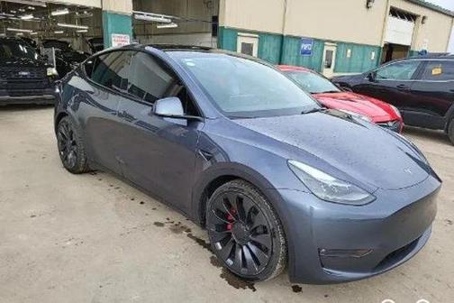 2023 Tesla Model Y Performance AWD