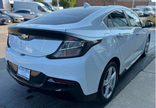 2017 Chevrolet Volt LT