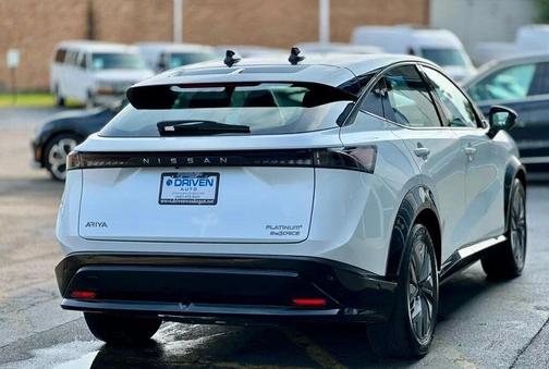2023 Nissan ARIYA PLATINUM +
