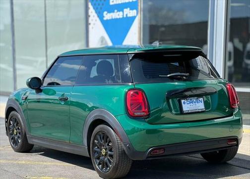 2023 MINI Hardtop Cooper