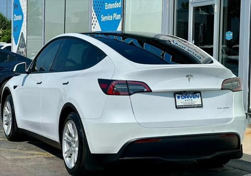 2022 Tesla Model Y Long Range AWD