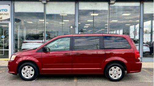 Deep Cherry Red Crystal Pearl 2011 Dodge Grand Caravan Express