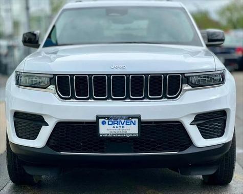 2022 Jeep Grand Cherokee Laredo