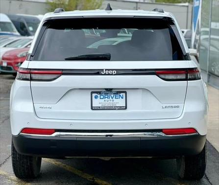 2022 Jeep Grand Cherokee Laredo
