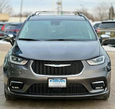 2021 Chrysler Pacifica Hybrid Limited