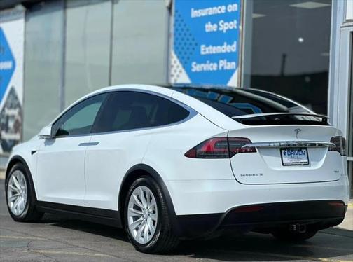 2018 Tesla Model X 75D AWD