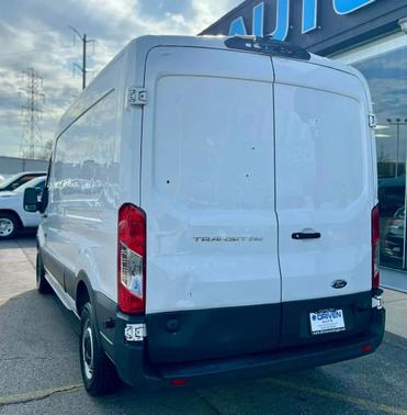 Oxford White 2018 Ford Transit-250 Base