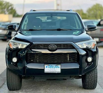 Midnight Black Metallic 2016 Toyota 4Runner SR5 Premium