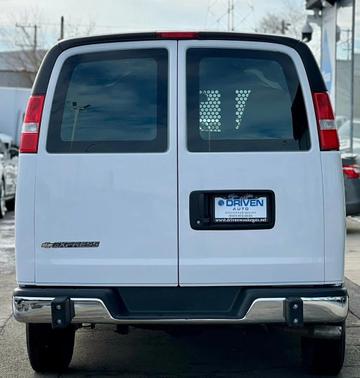 2024 GMC Savana 2500 Work Van