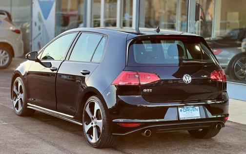 2016 Volkswagen Golf GTI 2.0T S 4-Door