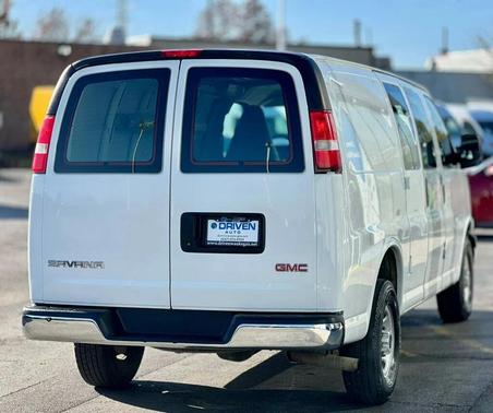 2017 GMC Savana 2500 RWD 2500 135'