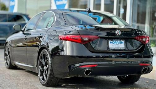 2021 Alfa Romeo Giulia Ti