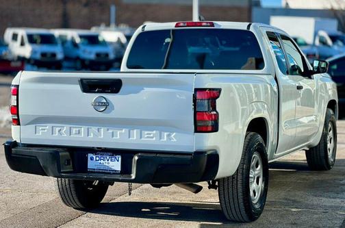 2022 Nissan Frontier S