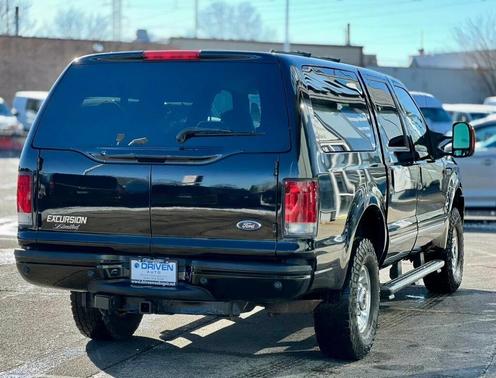 2005 Ford Excursion 137' WB 6.8L Limited 4WD