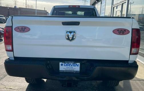 2016 RAM 3500 4WD Reg Cab 140.5' Tradesman